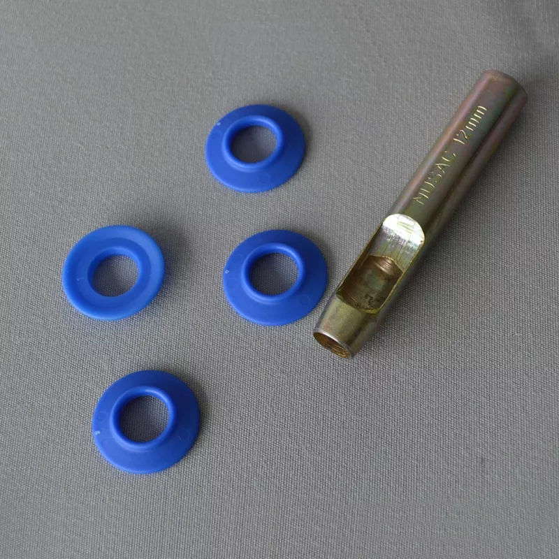 Kit 10 ojales de desagüe + perforador