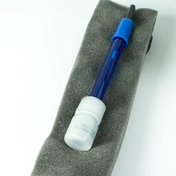 Clorador salino Hayward Salt & Swim con regulador pH ePool