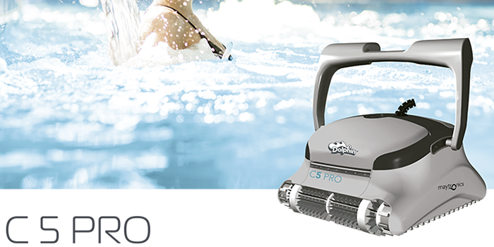 Der Dolphin Active X4 Poolreiniger bietet eine zuverlässige, bequeme und kostengünstige Poolreinigung. Seine zuverlässige Filtermethode unter allen Beckenbedingungen und die aktive Bürstung aller Oberflächen optimieren die Beckenhygiene.