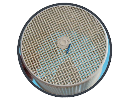 Ciclo de limpieza de 2 horas Dolphin Carrera 30 Ciclo de limpieza de 2 horas, tiempo más que suficiente para llevar a cabo una limpieza eficiente de cualquier tipo de piscina. Tanto el fondo como las paredes y la línea de flotación.